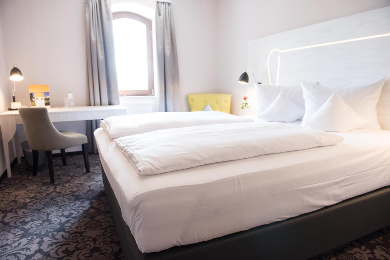 Parkhotel Schillerhain Kirchheimbolanden Dış mekan fotoğraf