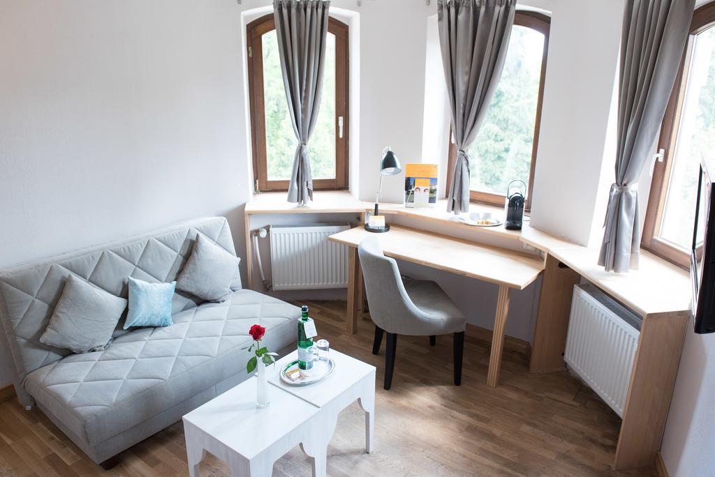 Parkhotel Schillerhain Kirchheimbolanden Dış mekan fotoğraf