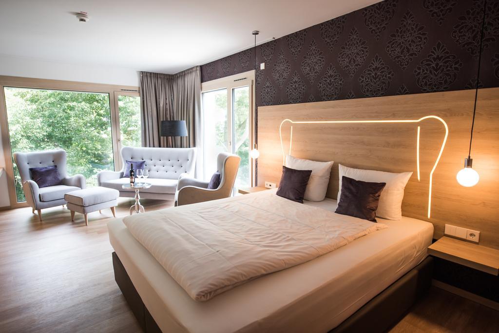 Parkhotel Schillerhain Kirchheimbolanden Dış mekan fotoğraf