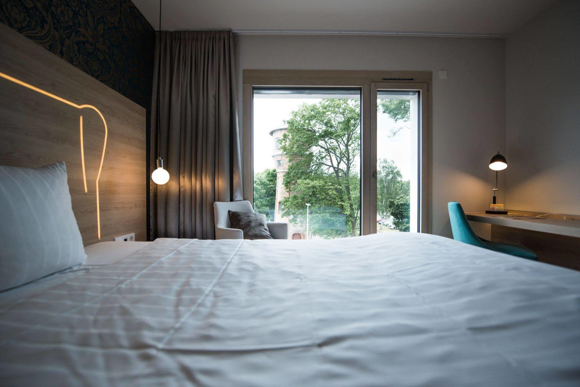Parkhotel Schillerhain Kirchheimbolanden Dış mekan fotoğraf
